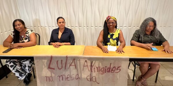 Comunidades atingidas exigem voz na Repactuação e entregam manifesto em Brasília (Foto: Arquivo/ATIs)