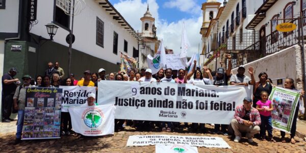 MAB faz protesto contra exclusão dos atingidos em implementação de novo acordo